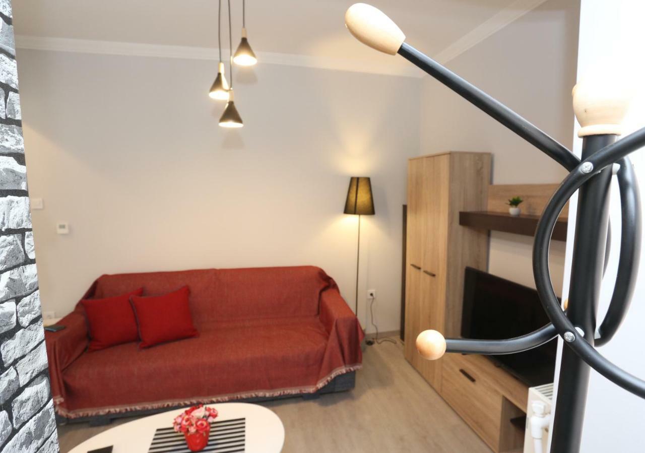 Oli'S Luxury Apartment Thessaloniki Buitenkant foto