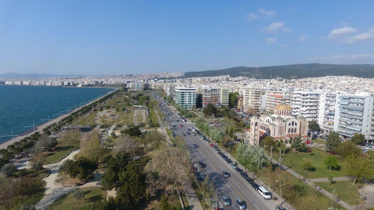 Oli'S Luxury Apartment Thessaloniki Buitenkant foto