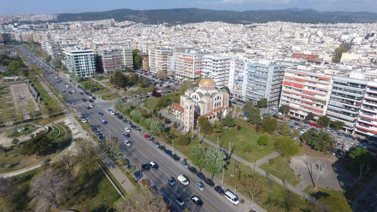 Oli'S Luxury Apartment Thessaloniki Buitenkant foto