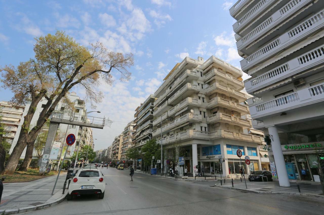 Oli'S Luxury Apartment Thessaloniki Buitenkant foto